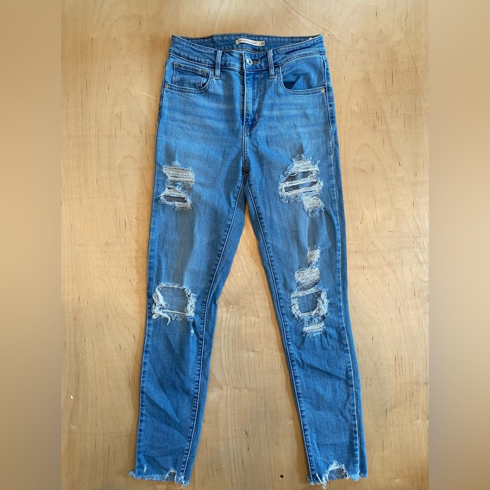 Levi’s 721 High Rise Skinny Jeans